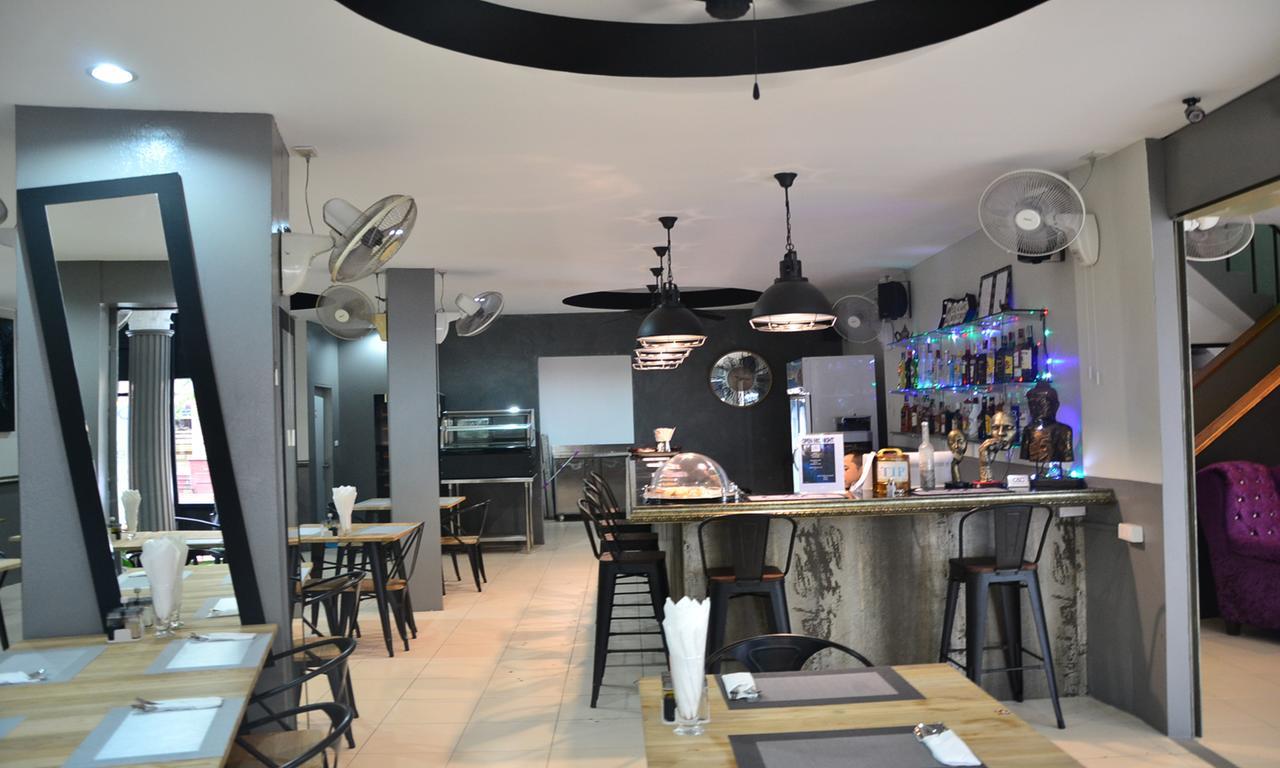 C&C Residence Bistro Restaurant Pattaya Exteriér fotografie