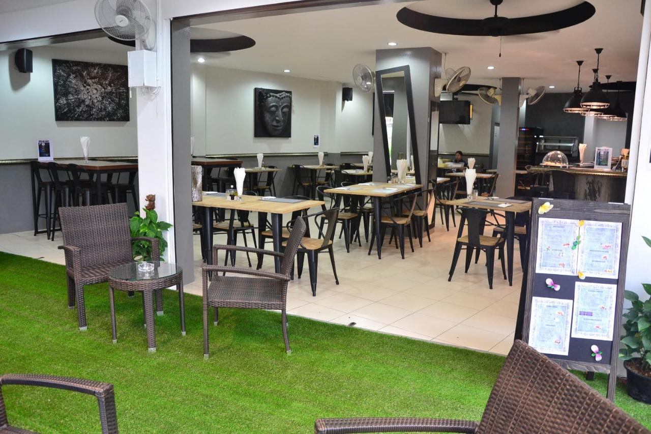 C&C Residence Bistro Restaurant Pattaya Exteriér fotografie
